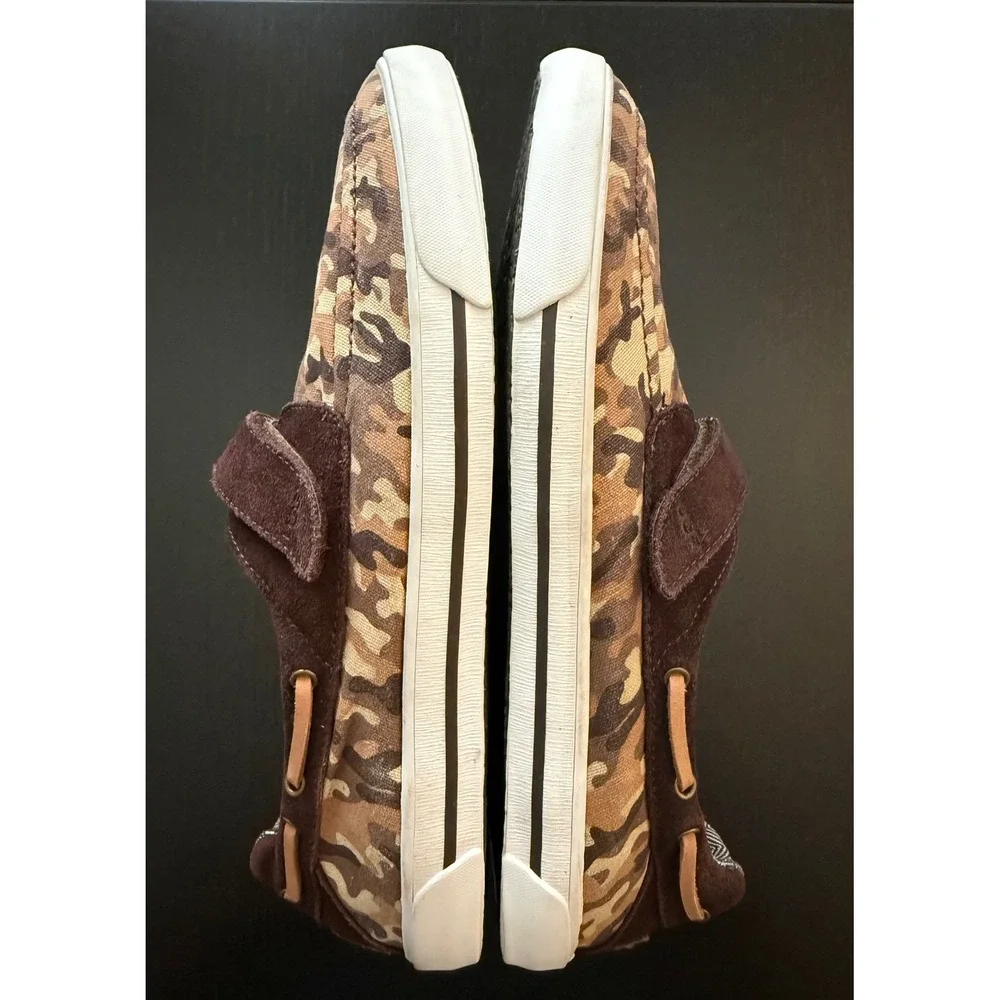 UGG Australia Kids Halfhitch Camo Slip-On Boat Shoes Boys Size‎ 6 Brown Sneakers
